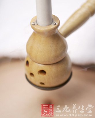 中醫養生 巧用艾灸防扁桃體發(fā)炎